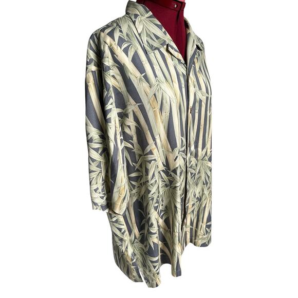 Tommy Bahama Womens Large Silk‎ Bamboo Hawaiian Print Shirt Sleeve Blouse Top - Picture 2 of 6